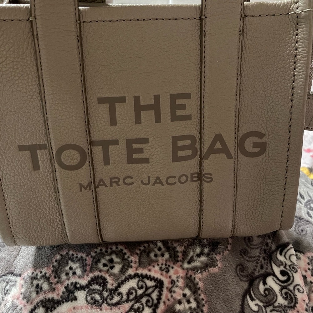 Marc Jacobs mini tote